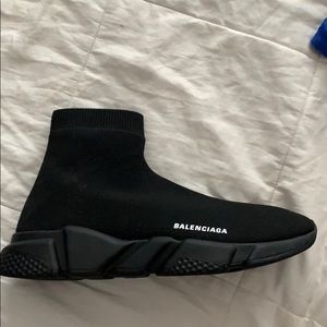 Triple black balenciagas